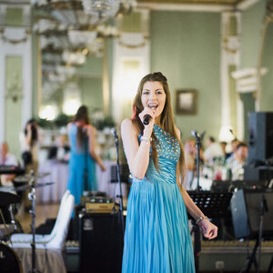 Anna Kolobova