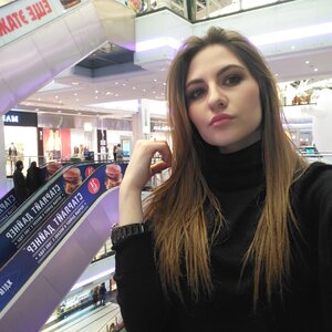 Хазина Мутаева
