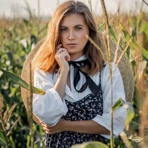 Юлия Елагина