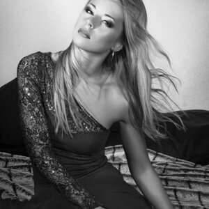 Photo 1784041