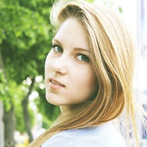 Анна Мелник