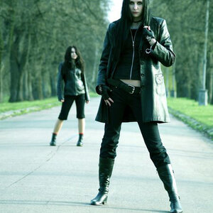 Foto By Alex Irland