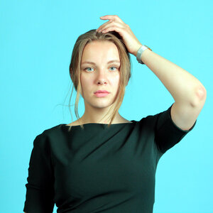Alexandra Savchenko picture