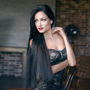 Viktoria Vikysy Nikolaevna
