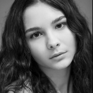 Полина  Пикунова