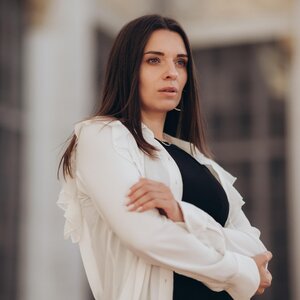 Леся Назарова