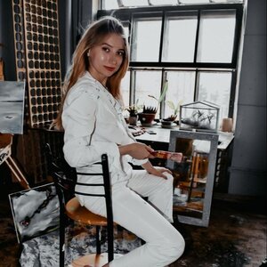 Natali Snow