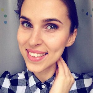 Анна М