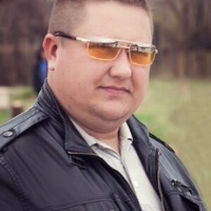 Alex Shniperson picture
