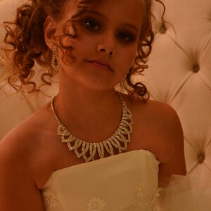 Adel