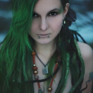 Кира KiraHellChild Ноир