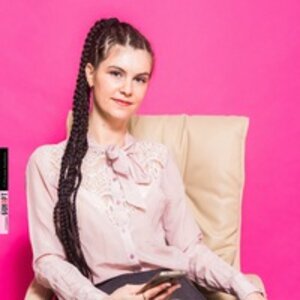 Яна Левченко