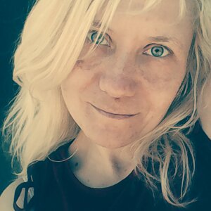 Лена Жидель