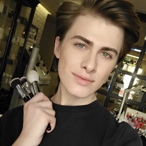 Damian Cedan
