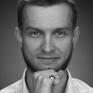 Антон Ева