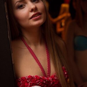 Ksenia Elsanskaa