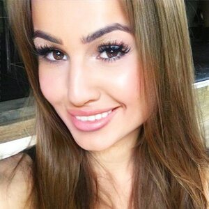 Ann Chernomorets