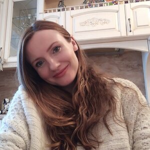 Elya V