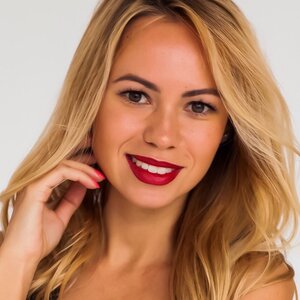 Марина Яхненко