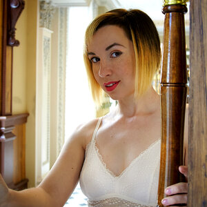 Anna Kovalenko picture