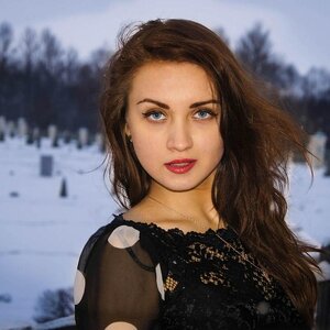 ANASTASIYA DAVYDOVA
