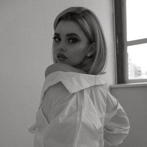 Ангелина Самсонова