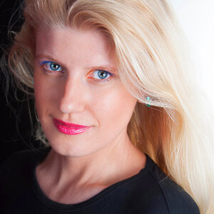 Анна Михайлова