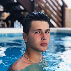 Никита Русанов