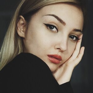 Yulia Kulyk picture