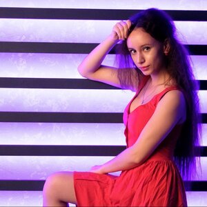 Devushka Model' picture