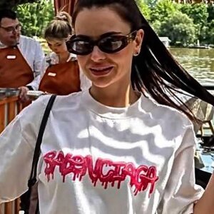 Anna  Tokunova picture