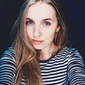 Elena Erens picture
