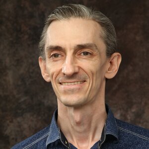 Сергей Кузнецов