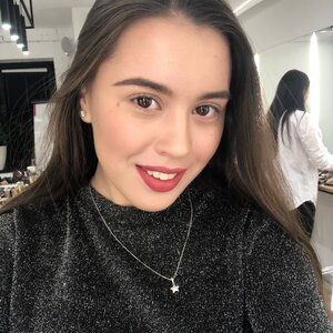 Анна Владимирова
