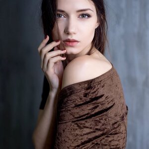 Елена Мирошниченко
