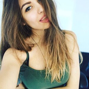 Александра Але