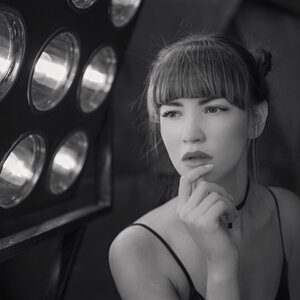 Анна Милосс