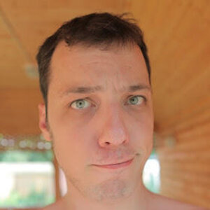 Stanislav Ermolov picture