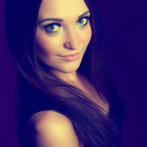 Asya Maznichenko picture