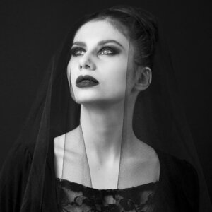 Карина Raymonda Дунаева