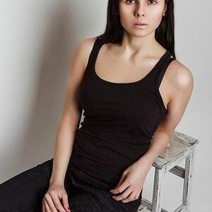 Anna Melnik picture