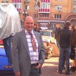 nikolaj jalmezov picture