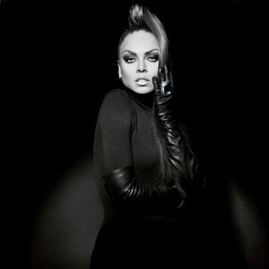 Oxana Kazakova picture
