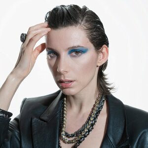 Hlobystova Hlobistova picture