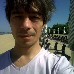 Rovshan Vakhidov picture