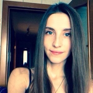 Alina Tikha picture