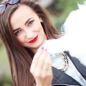 Marina Skuratovskaa picture