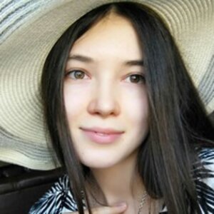 Alena Lav