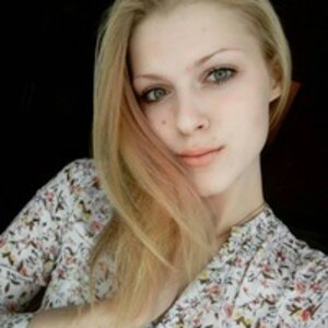 Лиза Ермола