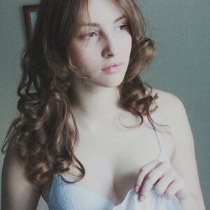 Елена Петрова